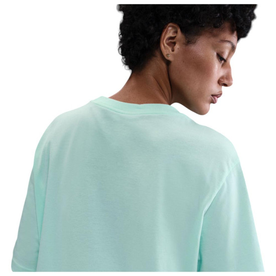 Nike Γυναικεία κοντομάνικη μπλούζα Sportswear Essential Nike Γυναικεία κοντομάνικη μπλούζα Sportswear Essential
